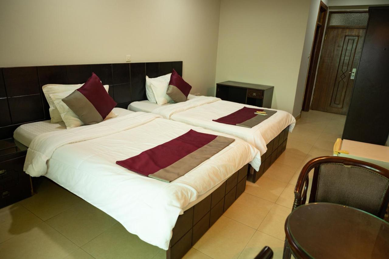 Korkdam Hotel Taifa Exterior photo