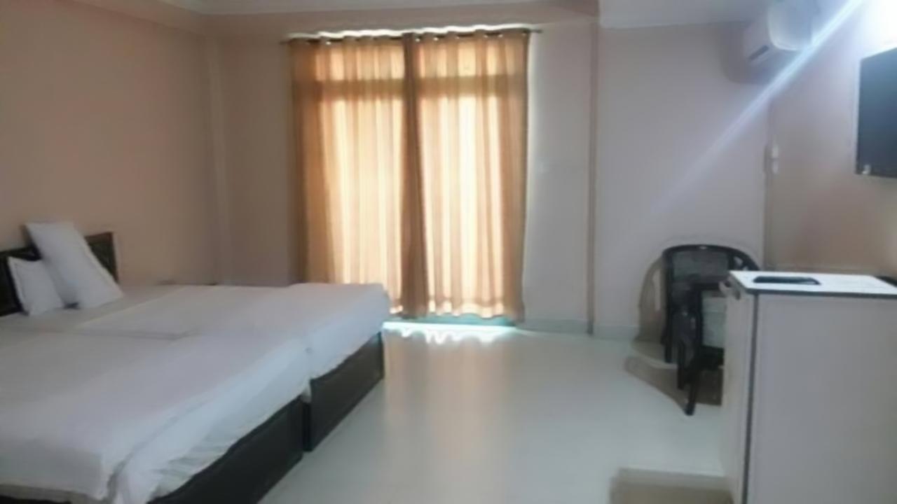 Korkdam Hotel Taifa Exterior photo